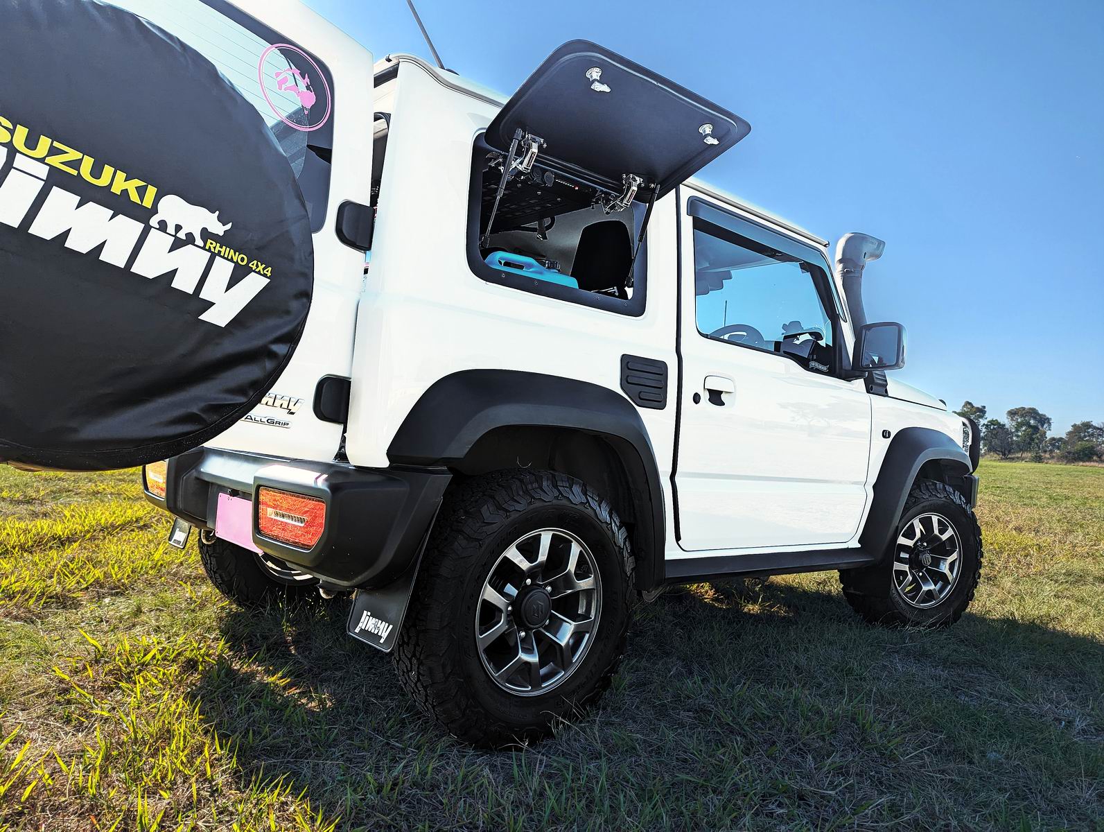 Suzuki-Jimny-4-Glass-Emuwing (2) Emuwing Gullwing Window Kit for Suzuki Jimny Gen4 JB74 (2018–Present) - Image 1